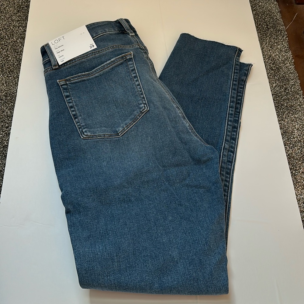 LOFT Tall Curvy High Rise Skinny Jeans in Dark Indigo Wash